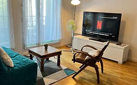 Appartement 2 Pieces 5Min Gare Val D'Europe Parking Inclus