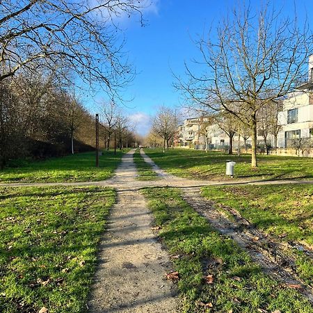 Appartement 2 Pieces 5Min Gare Val D'Europe Parking Inclus Montévrain Exterior foto