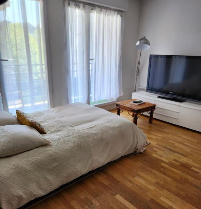 Appartement 2 Pieces 5Min Gare Val D'Europe Parking Inclus Montévrain Exterior foto