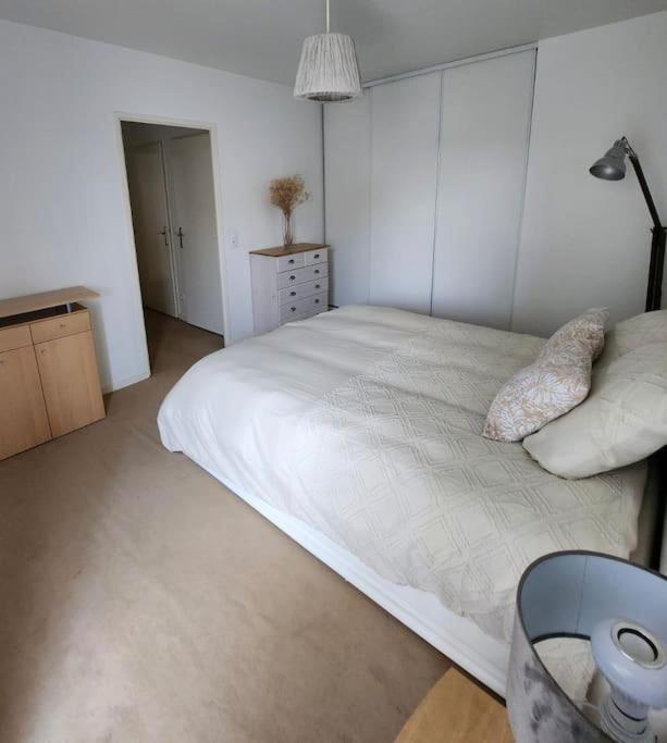 Appartement 2 Pieces 5Min Gare Val D'Europe Parking Inclus Montévrain Exterior foto